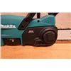 Image 6 : Makita XCU11 Cordless Chain Saw (works - battery not included)