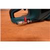 Image 13 : Used Makita GEC01 Cordless Power Cutter w/ 2 Batteries, Works)