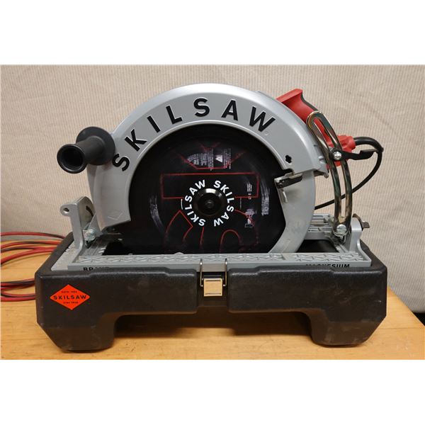 Used Skilsaw SPT70V Magnesium Worm Drive Skilsaw