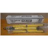 Image 1 : ProLight 311001 Standard Tripod New in Box