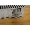 Image 5 : ProLight 311001 Standard Tripod New in Box