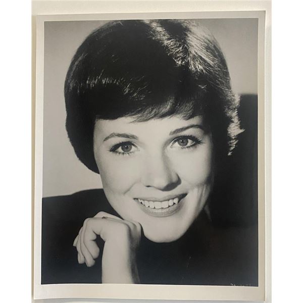 Julie Andrews photo