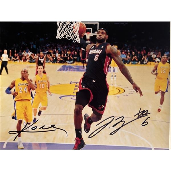 Kobe Bryant / LeBron James facsimile signed photo