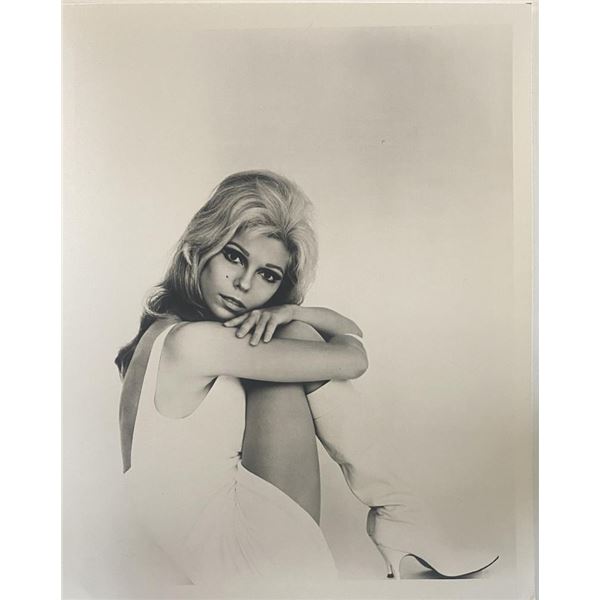 Nancy Sinatra vintage photo