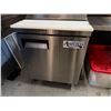 Image 4 : Avantco Refrigeration 178APT27HC Refrigerated Single-Door Sandwich Prep Table