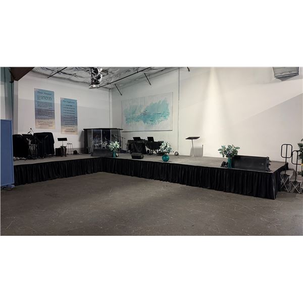 Large Elevated Mobile Stage w/ 42 Squares 4'x4' each & 3 Sets of Stairs (contents not included)