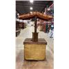 Image 3 : RUSTIC VENDOR STATION