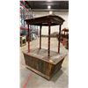 Image 1 : RUSTIC VENDOR STATION