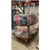Image 1 : PALLET OF ASSORTED SHOW PROPS & FURNITURE