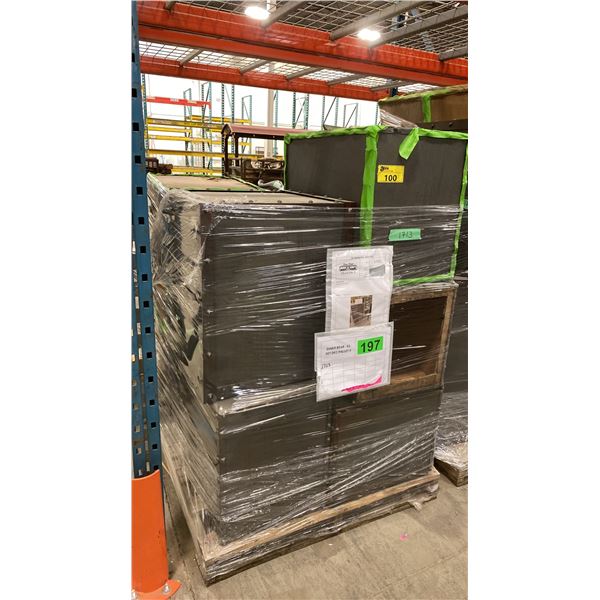 PALLET OF ASSORTED SHOW PROPS/FURNITURE