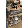 Image 1 : PALLET OF ASSORTED SHOW PROPS/FURNITURE