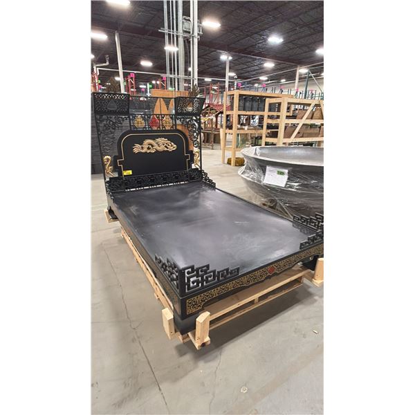 ORNATE CHINESE DRAGON MOTIF DOUBLE SIZE BED FRAME