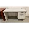 Image 2 : L-SHAPED 3-DRAWER WOOD EXECUTIVE DESK & 2-DRAWER WOOD DESK
