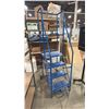 Image 1 : 4' PORTABLE WAREHOUSE STAIRCASE