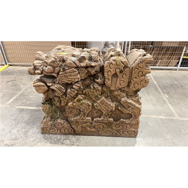 FOAM CHINESE DRAGON MOTIF STATUE