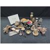 Image 22 : PALLET OF ASSORTED SHOW PROPS