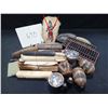 Image 23 : PALLET OF ASSORTED SHOW PROPS