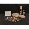Image 5 : PALLET OF ASSORTED SHOW PROPS