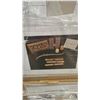 Image 6 : PALLET OF ASSORTED SHOW PROPS