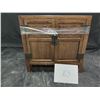 Image 11 : PALLET OF ASSORTED SHOW PROPS & FURNITURE