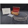 Image 10 : PALLET OF ASSORTED SHOW PROPS