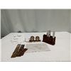 Image 12 : PALLET OF ASSORTED SHOW PROPS