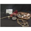 Image 12 : PALLET OF ASSORTED SHOW PROPS