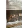 Image 4 : PALLET OF ASSORTED SHOW PROPS