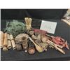 Image 7 : PALLET OF ASSORTED SHOW PROPS