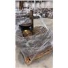 Image 2 : PALLET OF ASSORTED SHOW PROPS & FURNITURE
