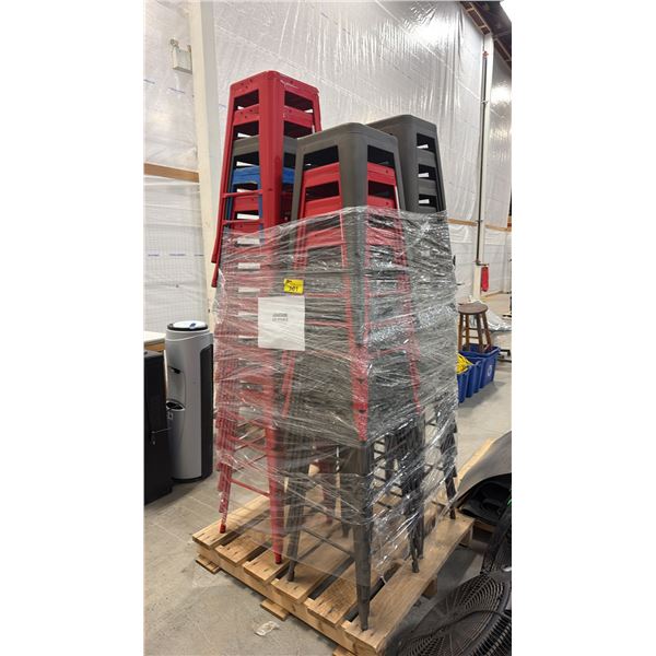 PALLET OF STACKING STOOLS