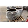 Image 2 : PALLET OF (2) LARGE PLANTER POTS