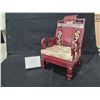 Image 5 : PALLET OF ASSORTED SHOW PROPS & FURNITURE
