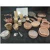 Image 14 : PALLET OF ASSORTED SHOW PROPS