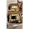 Image 2 : PALLET OF ASSORTED SHOW PROPS