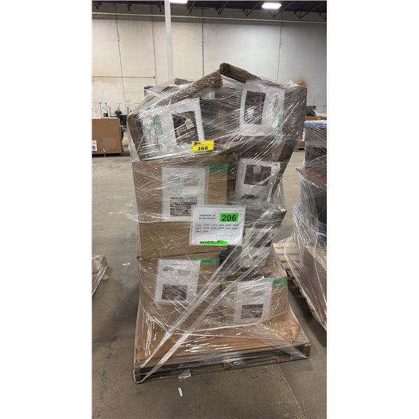 PALLET OF ASSORTED SHOW PROPS