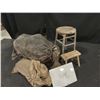 Image 4 : PALLET OF ASSORTED SHOW PROPS