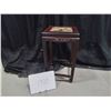 Image 8 : PALLET OF ASSORTED SHOW PROP FURNITURE