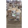 Image 2 : PALLET OF ASSORTED SHOW PROPS