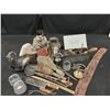 Image 8 : PALLET OF ASSORTED SHOW PROPS