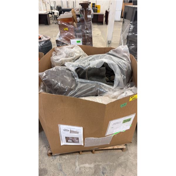 PALLET OF ASSORTED SHOW PROPS