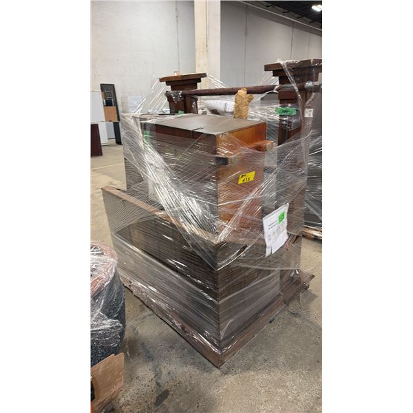 PALLET OF ASSORTED SHOW PROP FURNITURE