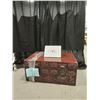 Image 8 : PALLET OF ASSORTED SHOW PROP FURNITURE