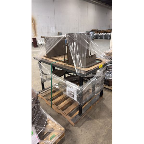 PALLET OF ASSORTED SHOW PROP FURNITURE