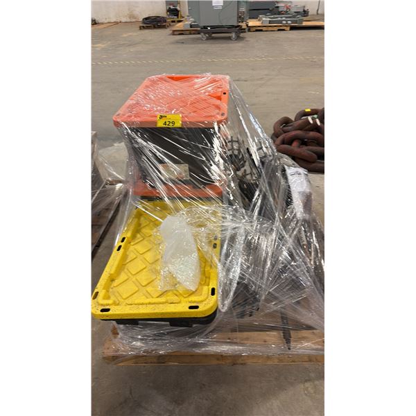 PALLET OF ASSORTED SHOW PROPS