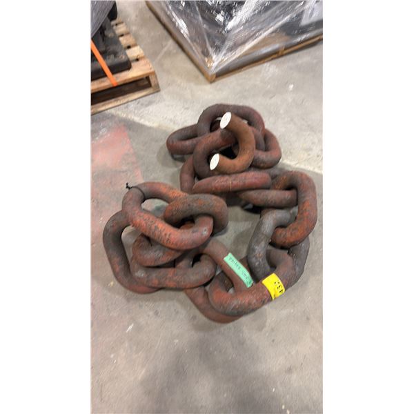 LARGE FOAM CHAIN PROP
