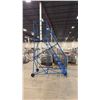 Image 1 : 10' PORTABLE WAREHOUSE STAIRCASE