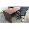 Image 2 : WOOD DESK WITH ROLLING OFFICE CHAIR