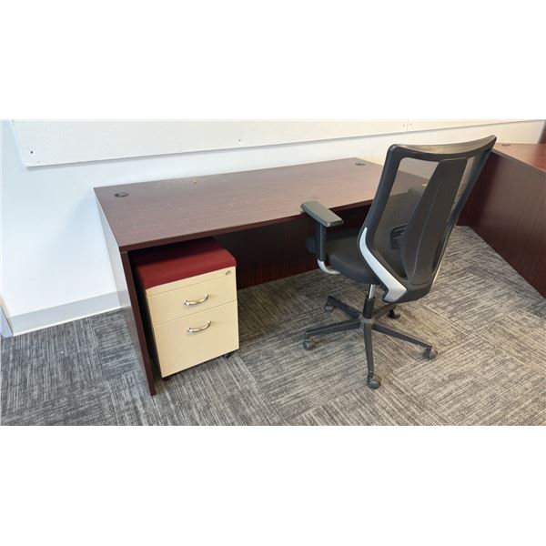 WOOD DESK WITH MESH BACK ROLLING OFFICE CHAIR & FILE CABINET