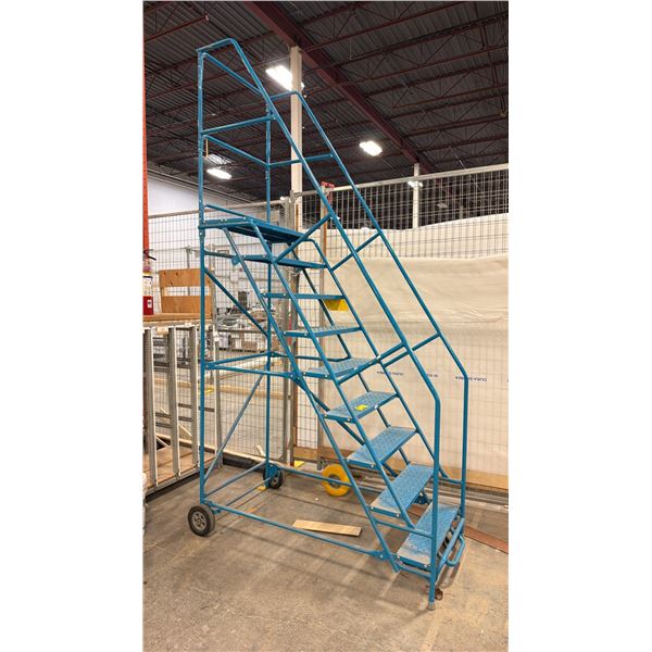 10' PORTABLE WAREHOUSE STAIRCASE